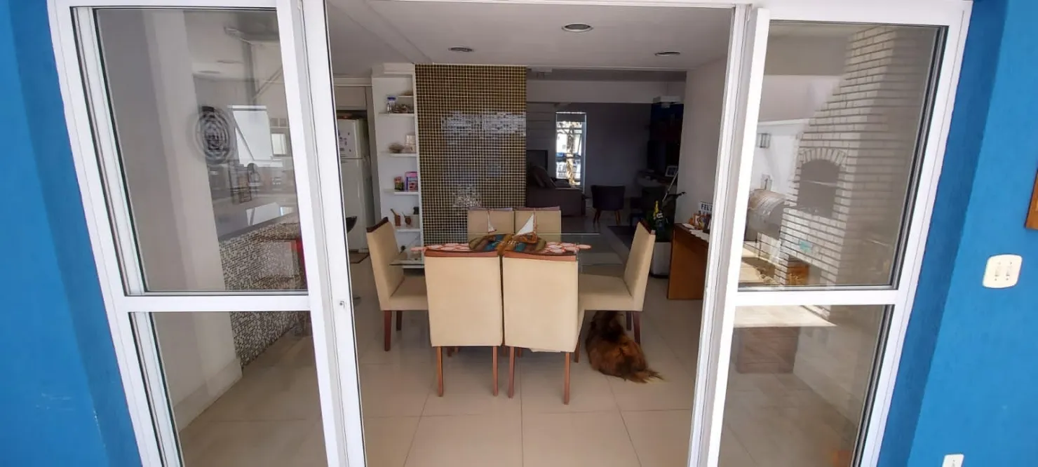 Imagem Casa à venda 3 Quartos, 3 Suites, 4 Vagas, Piracangaguá, Taubaté - SP | Condominio Jardim Oásis