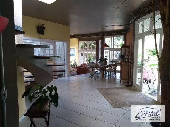 Imagem Um Sonho de Casa no Miolo da Granja Viana!