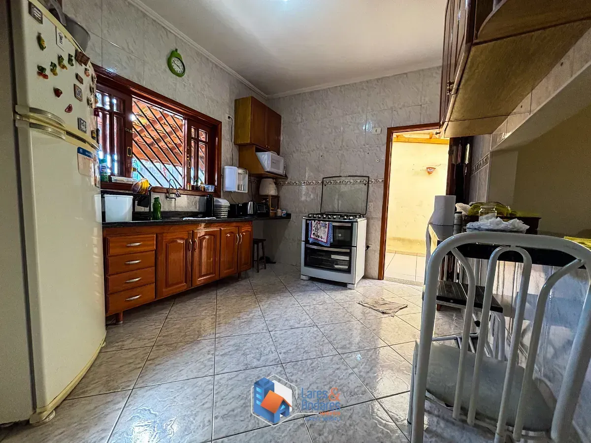 Imagem Casa para venda em Jardim Jua com 3 quartos, sendo 1 suíte, 358m²