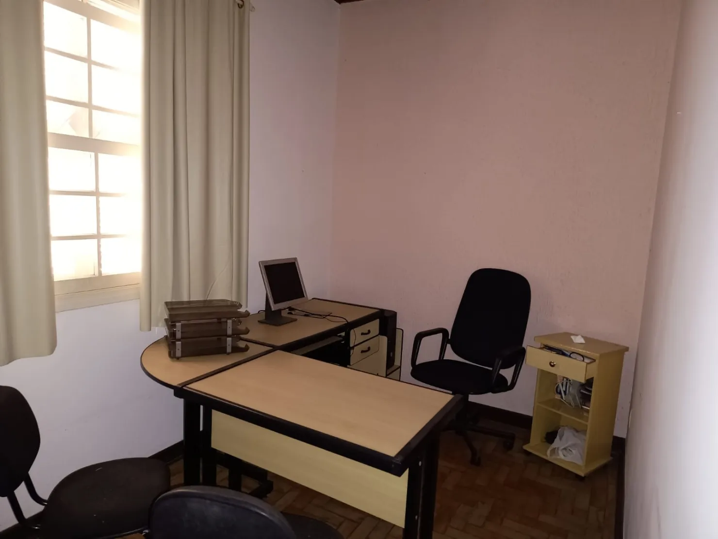 Imagem Comercial para Locação 210M², Centro, Taubaté - SP