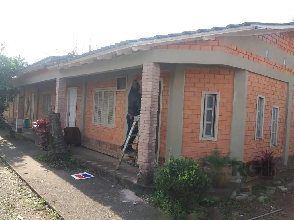 Imagem INVESTIMENTO - RESIDENCIAL COM 4 CASAS A VENDA EM ESTEIO