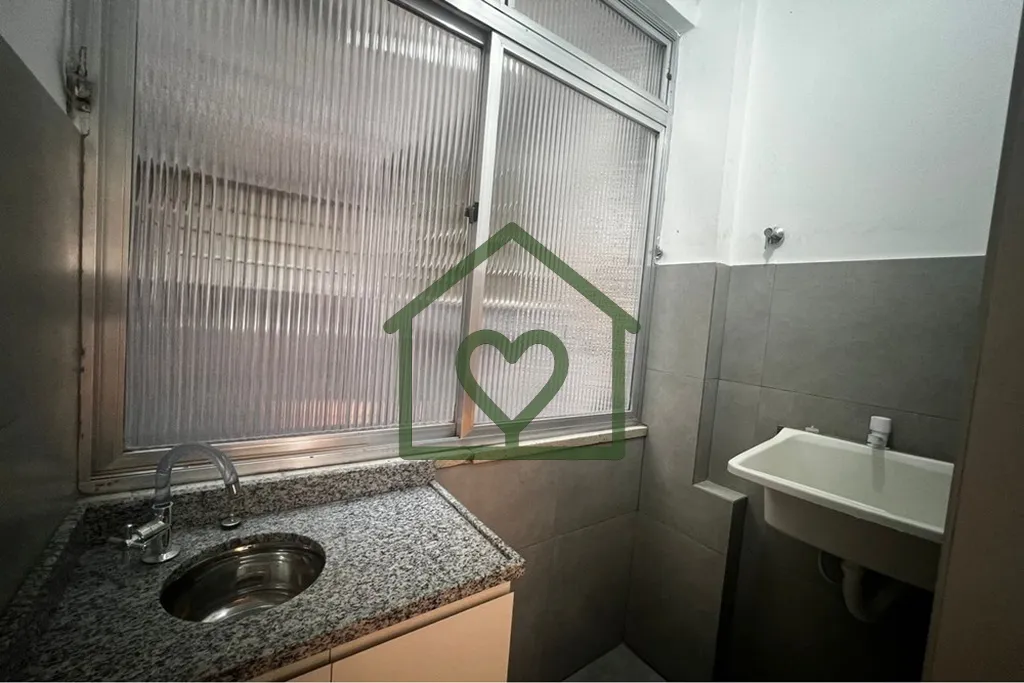 Imagem Descubra o conforto e a praticidade deste encantador apartamento de 70 m², localizado no coração ...