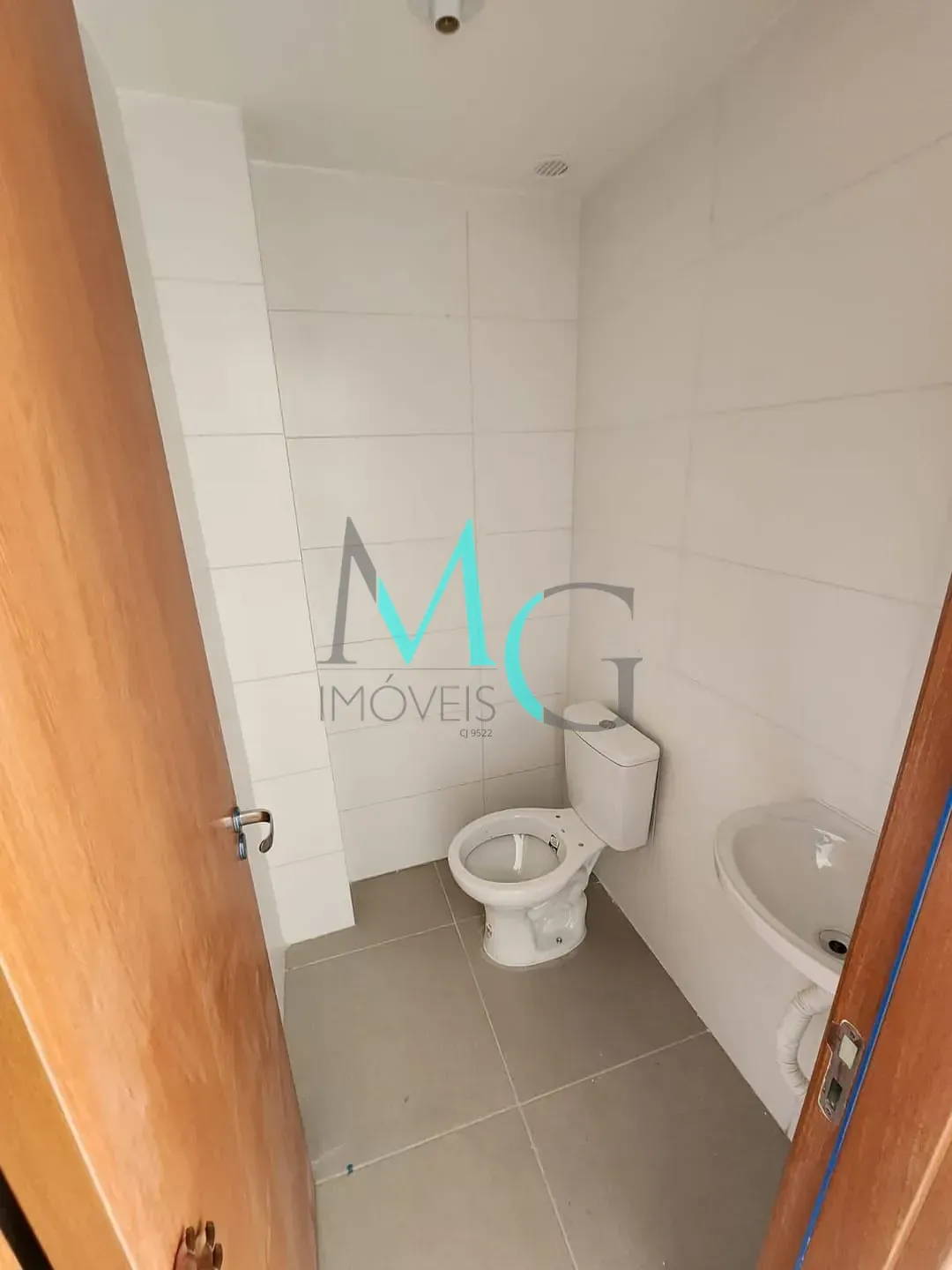Imagem Casa Duplex Nova à venda, 350 mil Cosmos, Rio de Janeiro, RJ