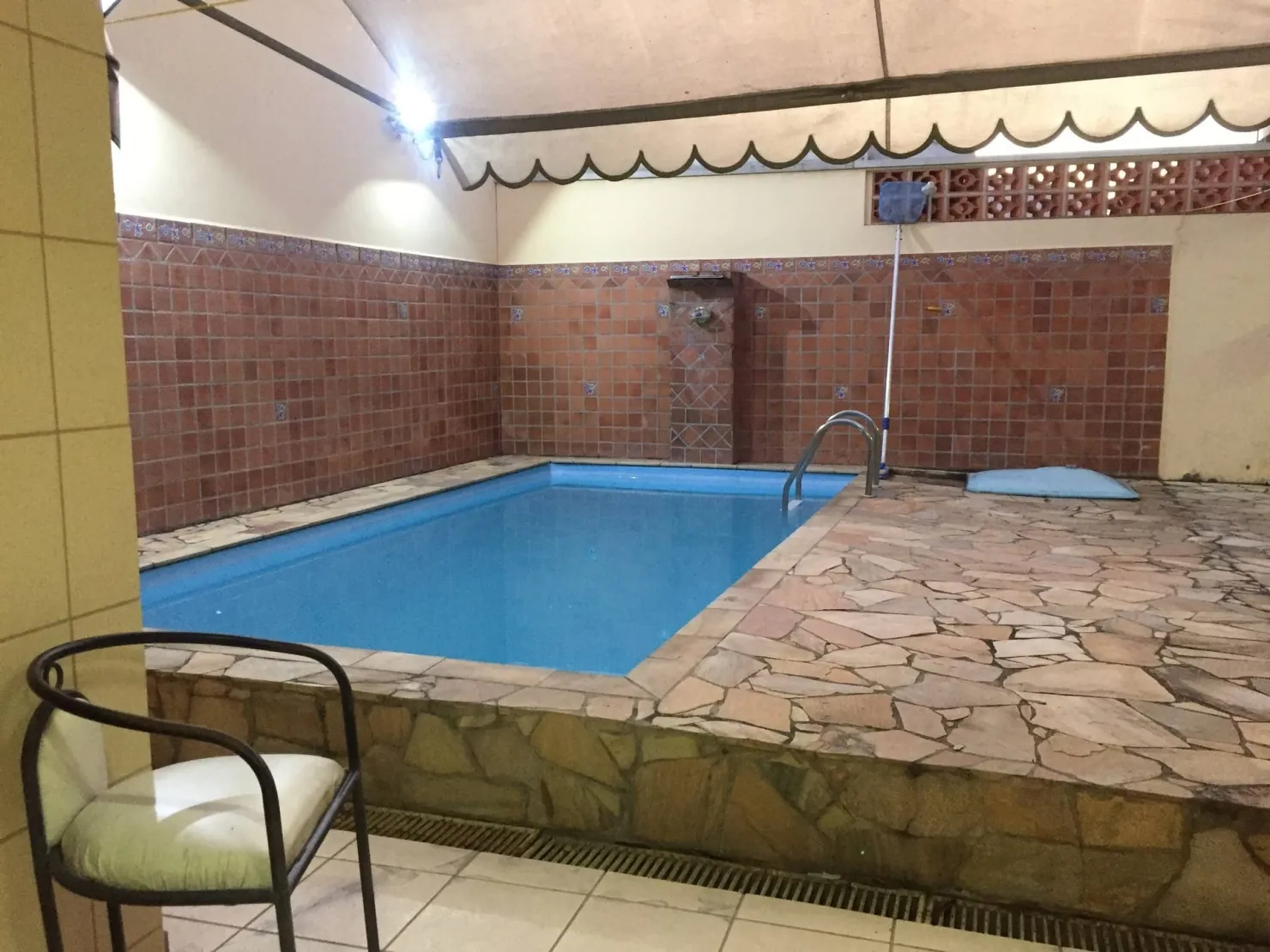 Imagem Casa à venda 2 Quartos, 2 Suites, 2 Vagas, 250M², Jardim Santa Luzia, Pindamonhangaba - SP