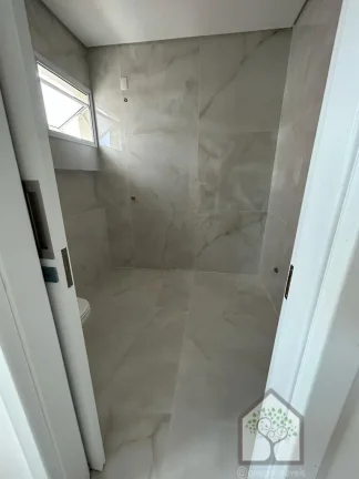 Imagem Linda casa no centro de Florianópolis