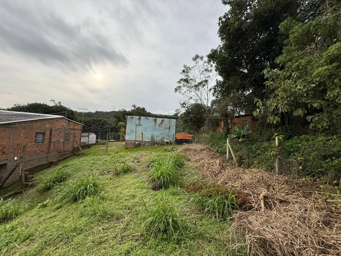 Imagem Terreno a venda com 1.724,42m² próximo ao Colégio Calábria na Vila Nova