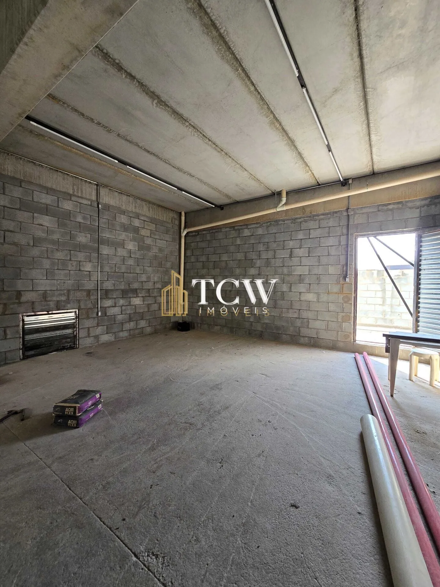 Imagem Galpão Comercial para Locação no Bom Retiro | 2.106 m² Totais | 1.603 m² Cobertos | São Paulo/SP