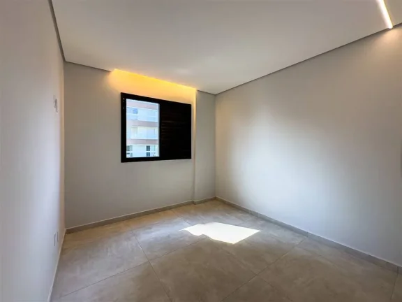 Imagem APARTAMENTO COM 232 m² - TUPI - PRAIA GRANDE SP