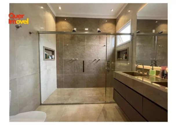 Imagem Luxuosa Casa em Condomínio à Venda em Ribeirão Preto-SP, Jardim Cybelli: 4 Quartos, 4 Suítes, 1 Sala, 5 Banheiros, 4 Vagas, 266,10 m².