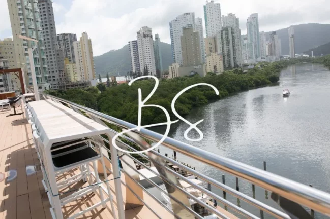 Imagem APARTAMENTO RESIDENCIAL em BALNEÁRIO CAMBORIÚ - SC, CENTRO