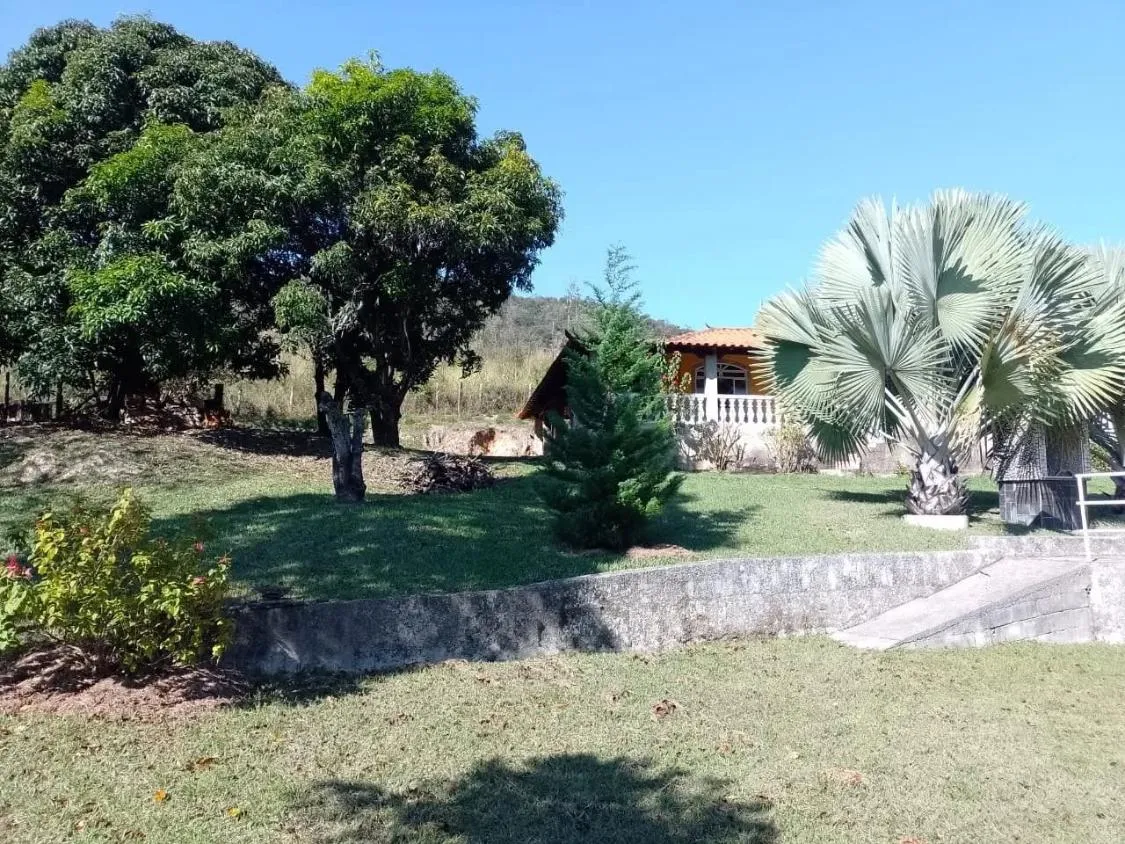 Imagem Oportunidade Imperdível em Moeda/MG! com 3.700m² de area