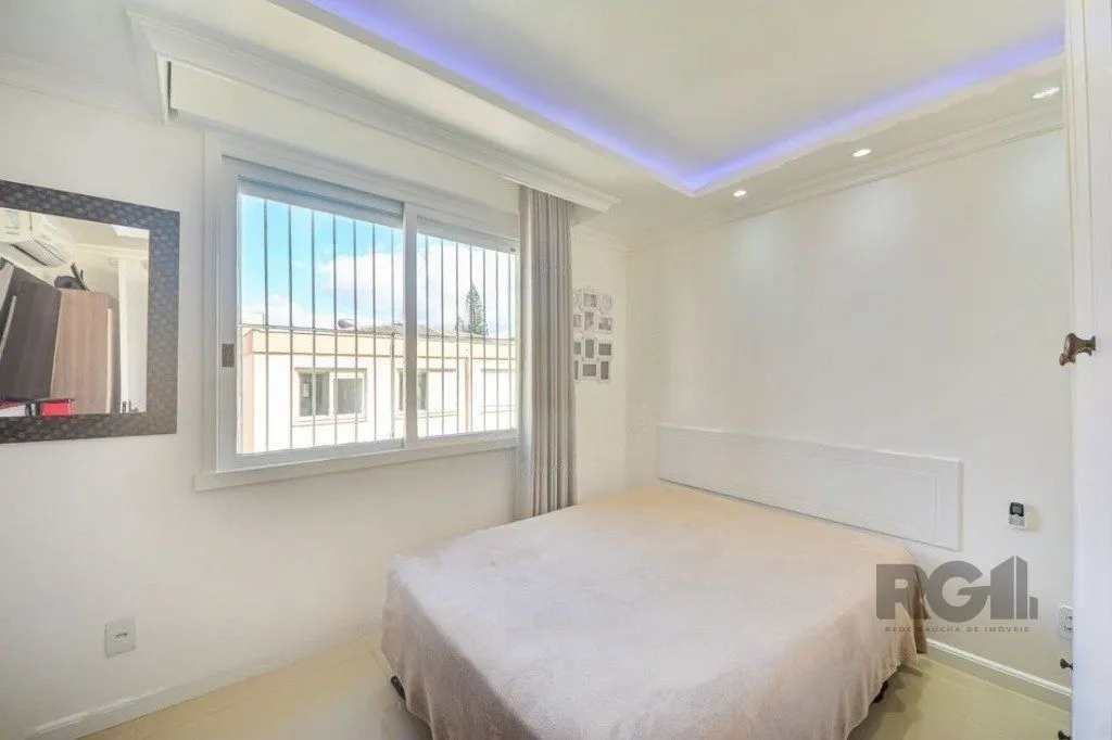 Imagem Apartamento 40m² - 1 dormitório, 1 vaga no bairro Menino Deus