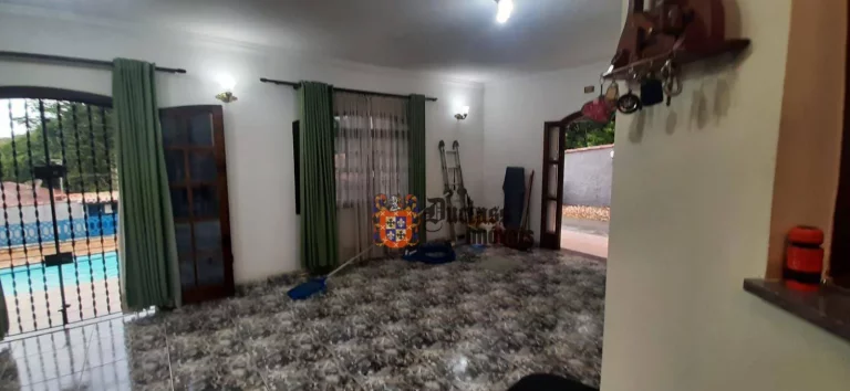 Imagem Sobrado com 4 dormitórios à venda, 500 m² por R$ 2.300.000,00 - Ribeirão dos Porcos - Atibaia/SP