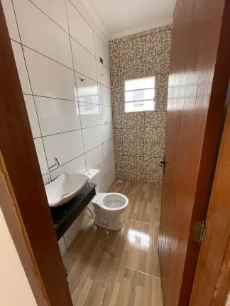 Imagem Casa com 2 Quartos à Venda, 130 m² em Jamaica - Itanhaém