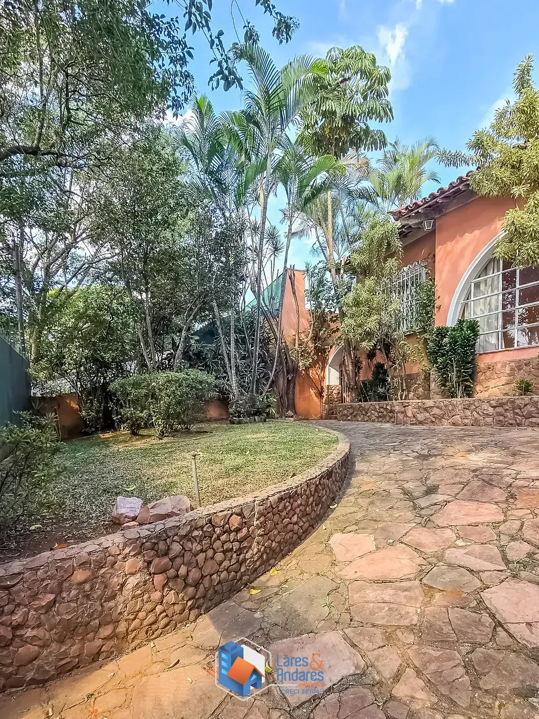 Imagem Casa para venda em Alto da Lapa com 4 quartos, sendo 2 suítes, 250m²