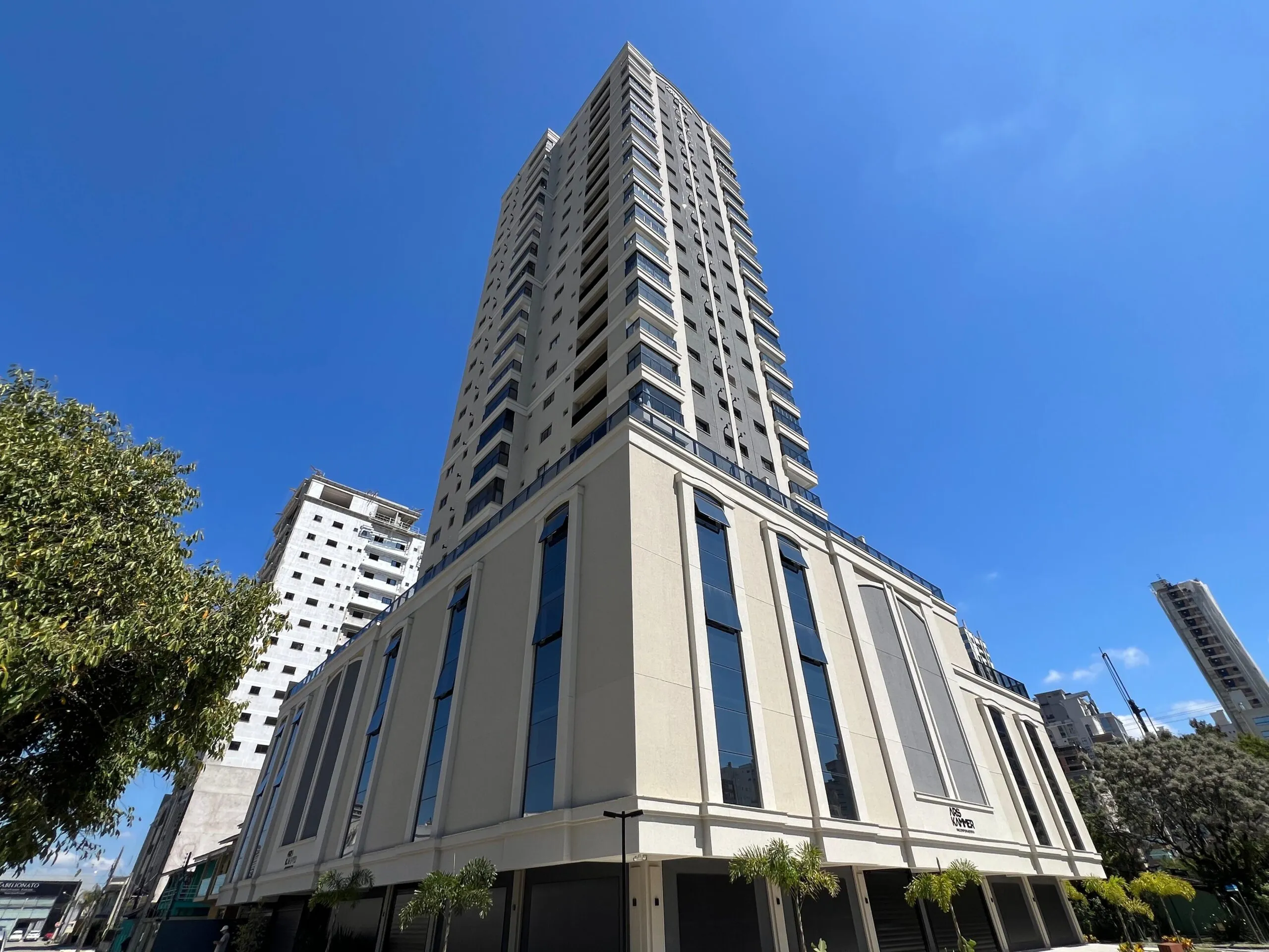 Foto do imóvel Apartamento com vista para o mar à venda com 88m2 por R$ 1.790.000,00