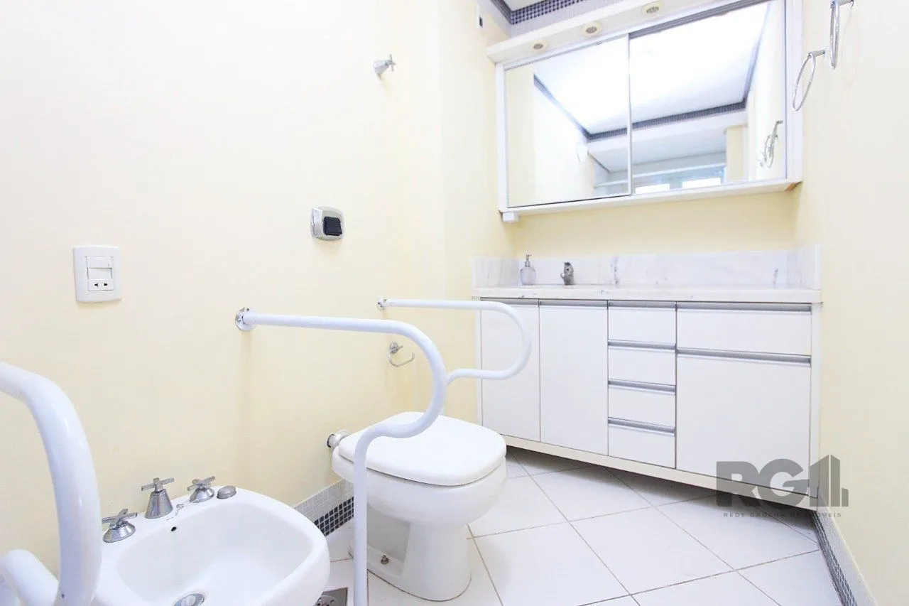 Imagem Apartamento para Venda - 186.15m², 3 dormitórios, sendo 1 suites, 2 vagas - Vila Rosa