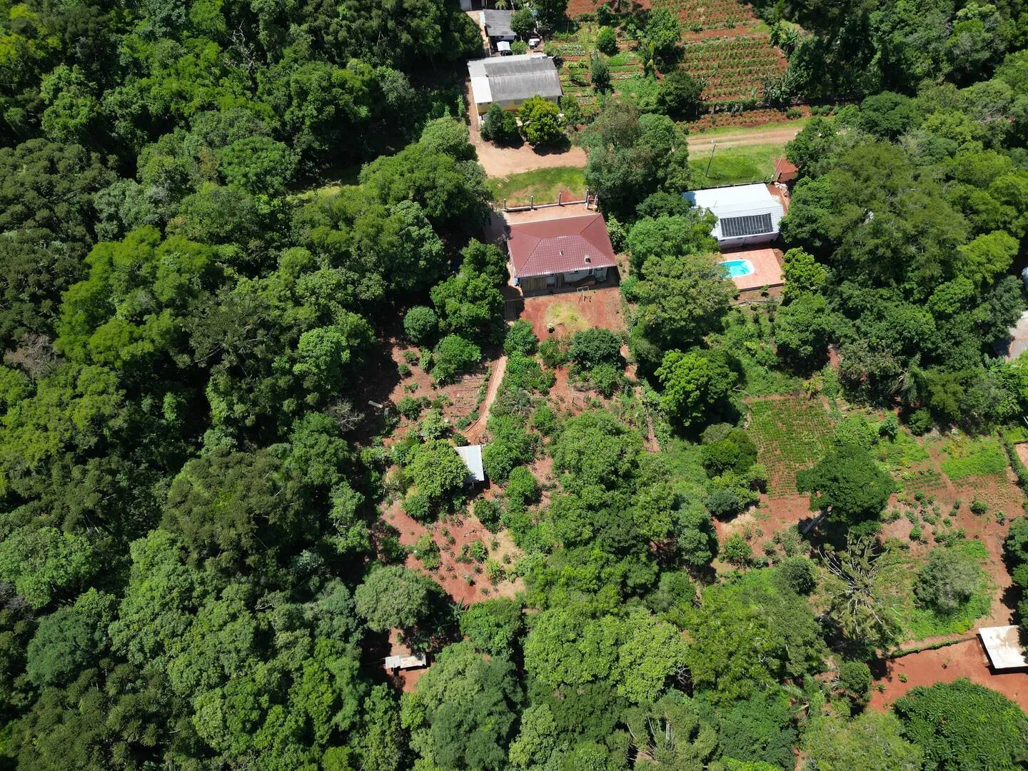 Imagem Chácara à venda em Cascavel, Colonia Barreiros - Casa sede, Ar condicionado, Água e Energia