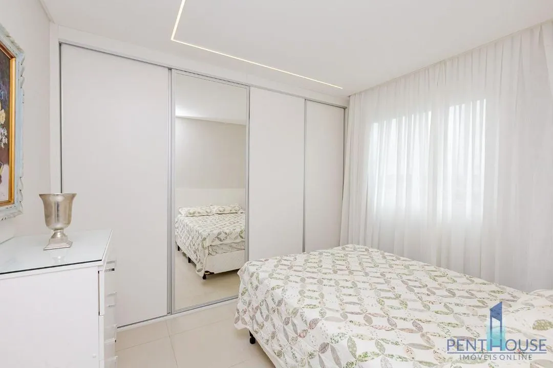 Imagem Apartamento Zona Central para Venda em Balneário Camboriú, CENTRO, 3 dormitórios, 1 suíte, 3 banheiros, 2 vagas
