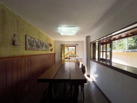 Imagem Casa com 4 suítes, vista livre para as montanhas e lazer completo - A 12 minutos do centro de Teresópolis
