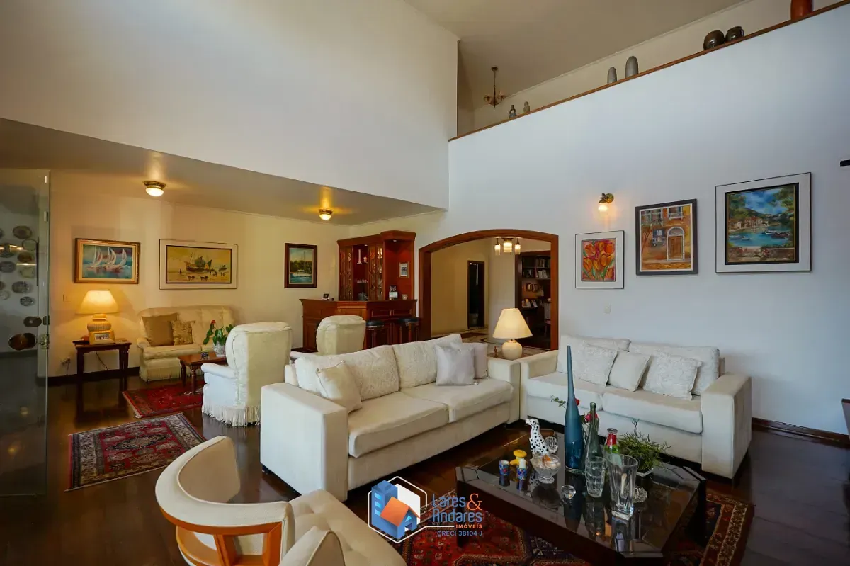 Imagem Casa para venda em Jardim Leonor com 3 quartos, sendo 3 suítes, 340m²