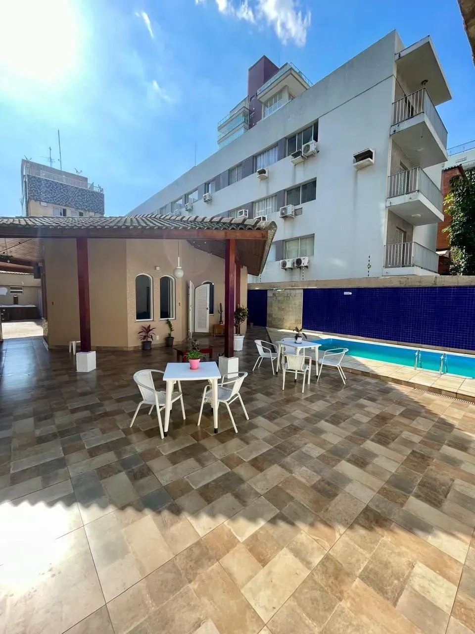 Imagem Casa com 4 Quartos à Venda, 210 m² em Enseada - Guarujá