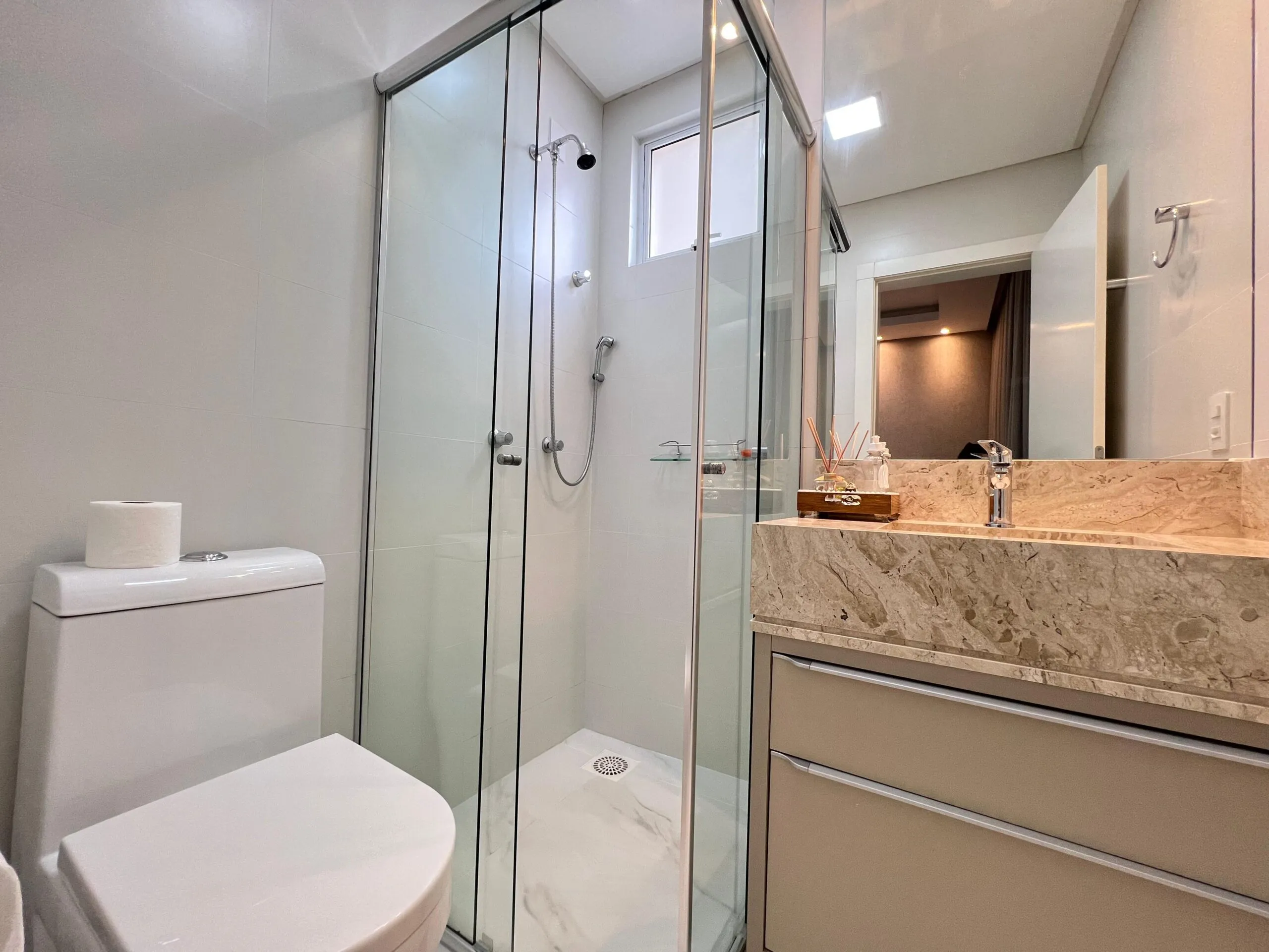 Imagem Apartamento à venda com 142m2 por R$ 2.800.000,00