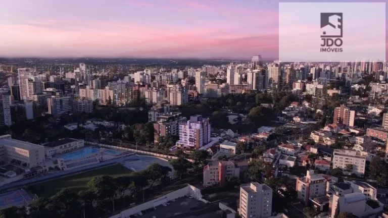 Imagem Cobertura Duplex a Venda no bairro Centro - Curitiba, PR