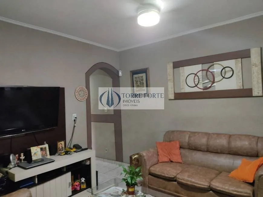 Foto do imóvel Bela casa 2 dormitórios 2 banheiros e 2 vagas na Vila Matilde em Avenida Marcondes de Brito