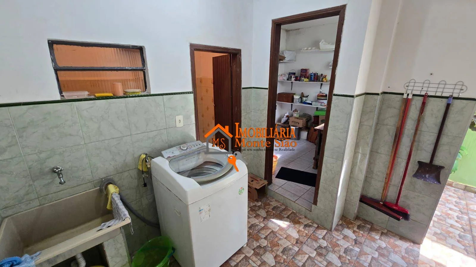 Imagem Casa com 3 dormitórios à venda, 95 m² por R$ 490.000,00 - Jardim Paraventi - Guarulhos/SP