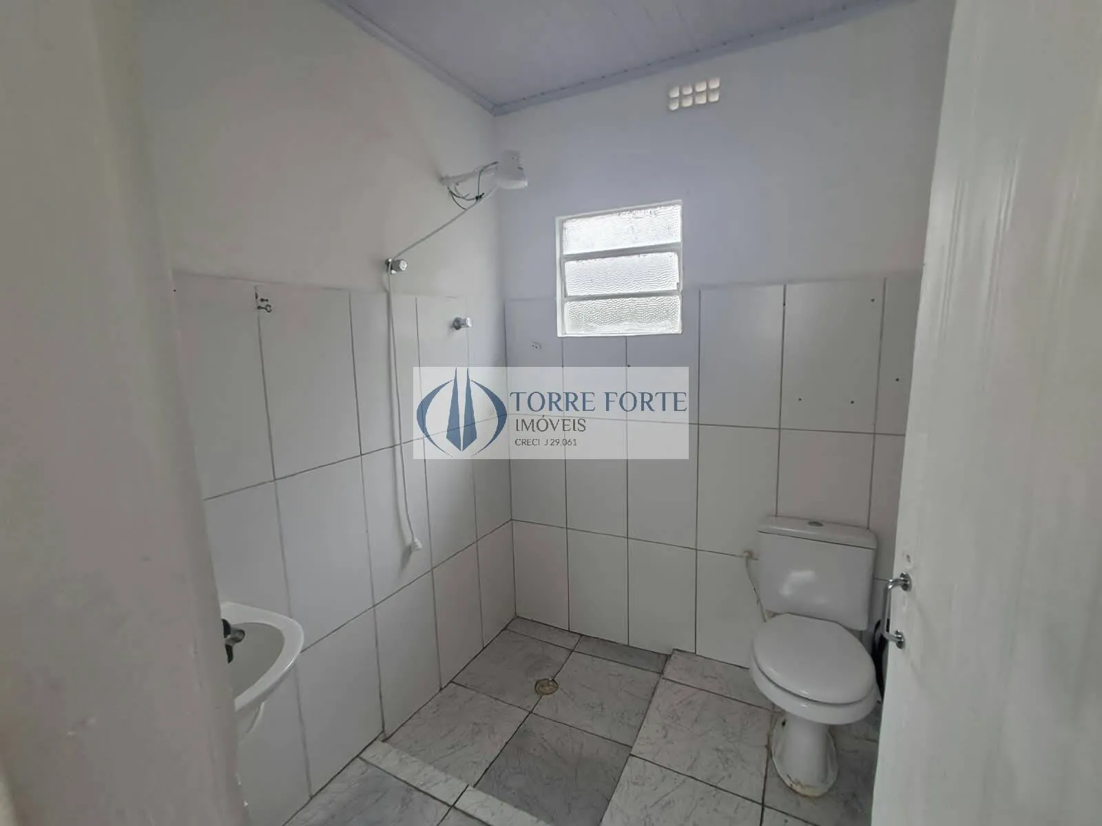 Imagem Casa 2 dormitórios 1 banheiro 4 vagas na Vila Carrão