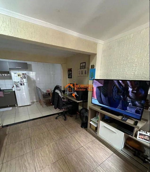 Imagem Sobrado com 5 dormitórios à venda, 155 m² por R$ 636.000,00 - Jardim Vila Galvão - Guarulhos/SP