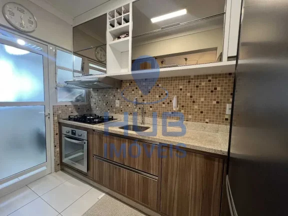 Imagem Apartamento com 2 dormitórios sendo 1 suíte e 1 vaga de garagem em Florianópolis/SC