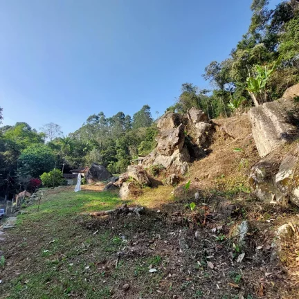 Imagem TERRENO EM BAIRRO NOBRE DE NOVA FRIBURGO.