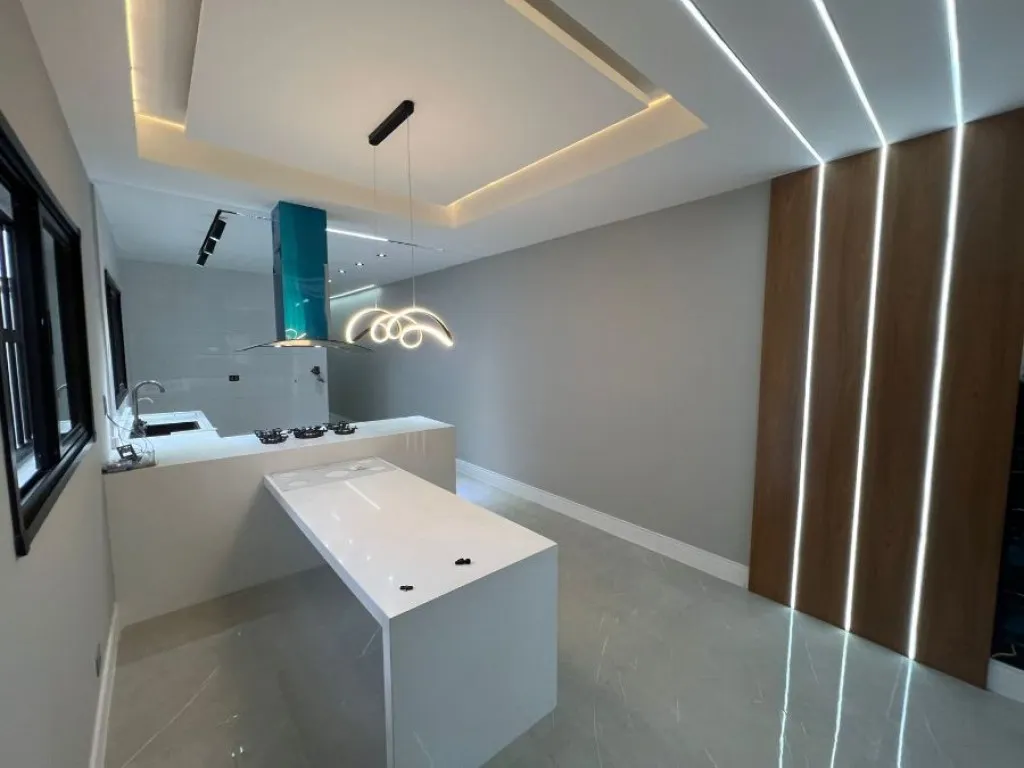 Imagem CASA COM 175,00 m² - AVIAÇÃO - PRAIA GRANDE SP