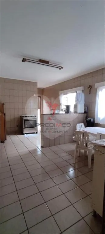 Imagem Casa de 2 quartos, 186m² no bairro Jardim Village, em Lençóis Paulista