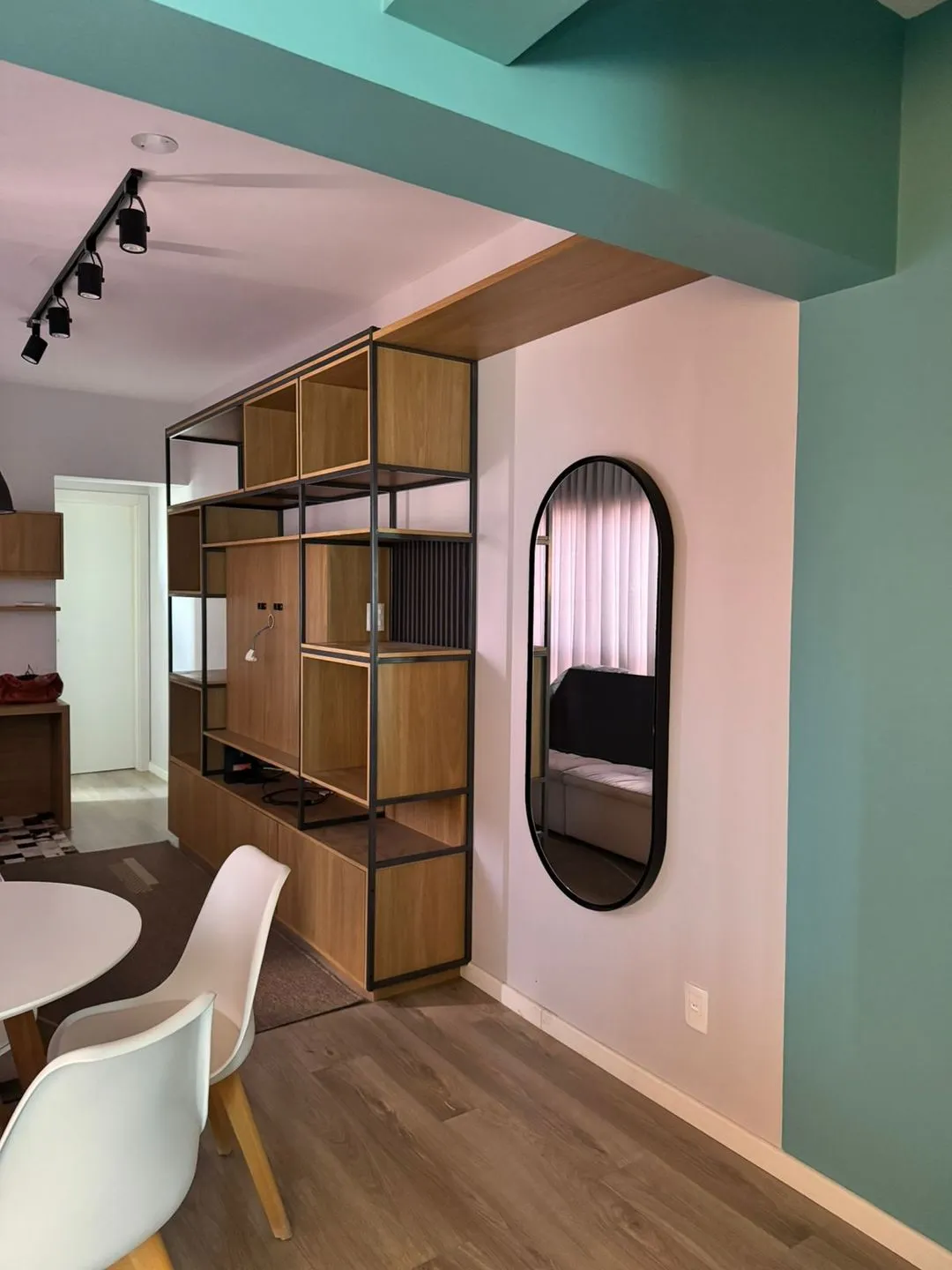 Imagem Apartamento à venda em Porto Alegre, Vila João Pessoa, com 1 quarto, 43m2