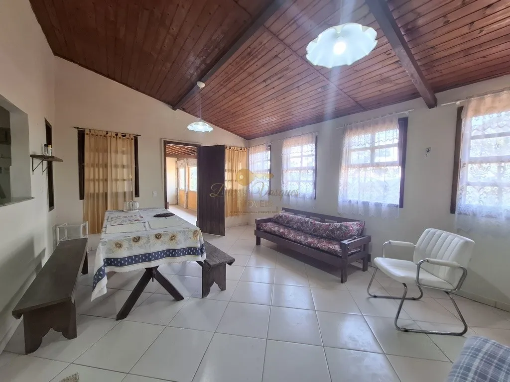 Imagem Casa para Venda em Teresópolis / RJ no bairro Fazenda Suiça