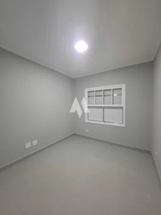 Imagem Apartamento Padrão 3 quartos sala 2 ambientes/ dependecia grande/Aparecida