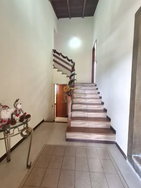 Imagem Casa para Venda em Teresópolis / RJ no bairro Fazendinha