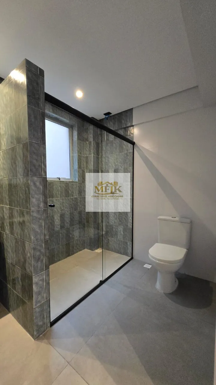 Imagem Venda de Apartamento no Centro de Curitiba-PR: 3 quartos, 2 suítes, 1 sala