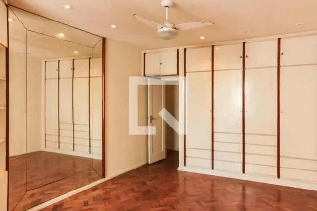 Imagem Apartamento à Venda - Copacabana, 3 Quartos, 220 m2