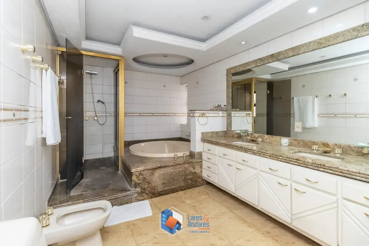 Imagem Apartamento para venda em Bosque da Saúde com 5 quartos, sendo 4 suítes, 490m²