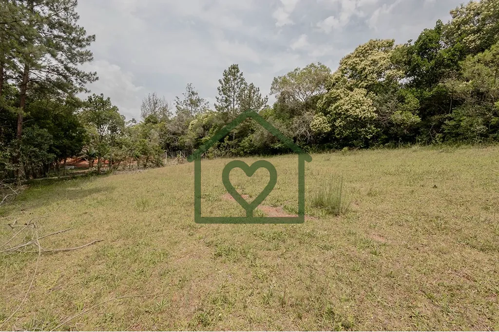 Imagem Descubra uma oportunidade incrível para adquirir um terreno excepcional, localizado na charmosa cid...