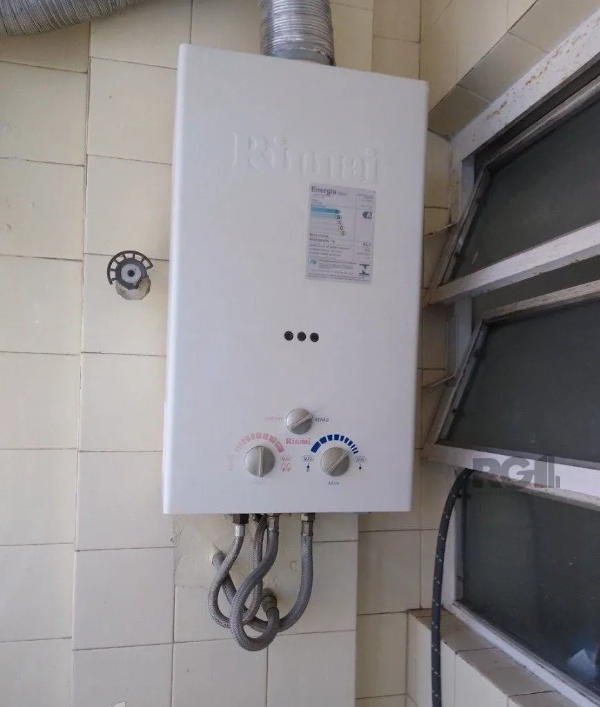 Imagem Apartamento no Petrópolis de 2 dormitórios e 2 vagas DESOCUPADO