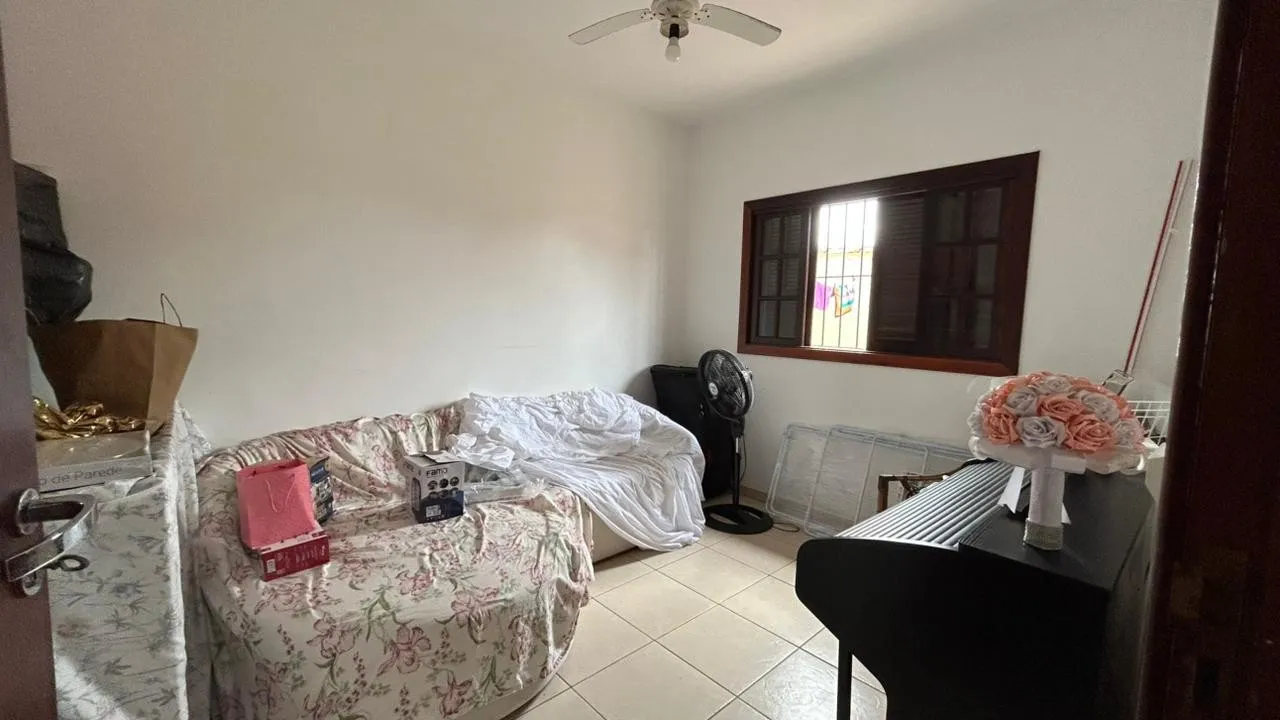 Imagem Casa para Venda em Itanhaém, Cibratel II, 3 dormitórios, 1 suíte, 1 banheiro, 2 vagas