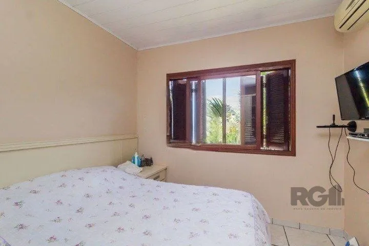 Imagem Casa 3 quartos no bairro Partenon, em Porto Alegre