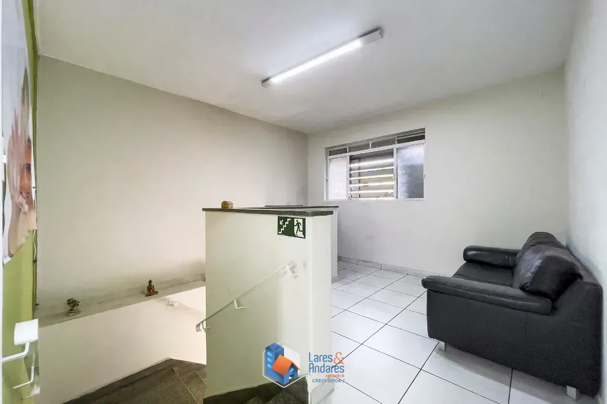 Imagem Conjunto comercial para venda em Cidade Ademar, 361m²