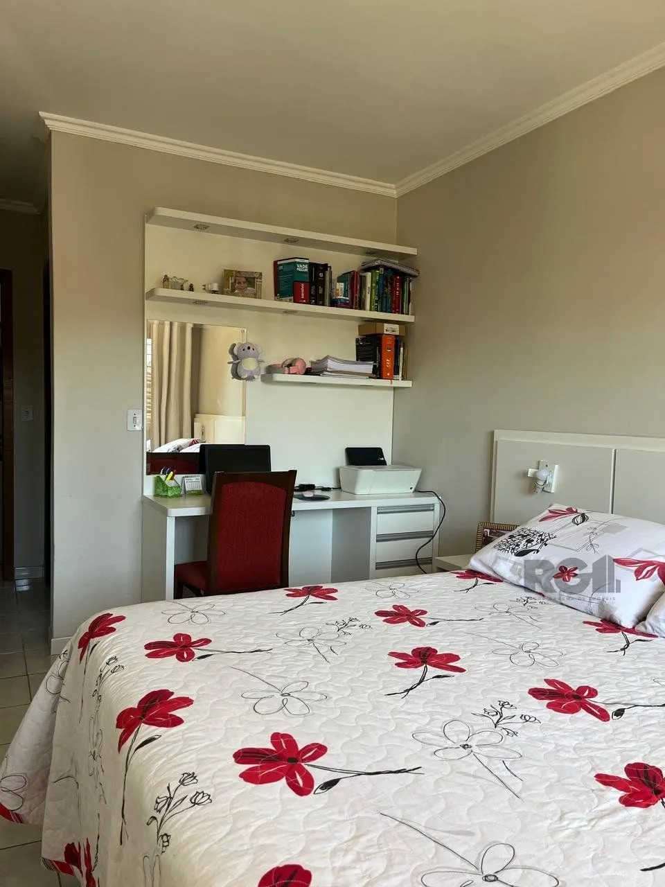 Imagem Apartamento térreo, 2 dormitórios, 1 suíte, 2 vagas, Bairro Vista Alegre