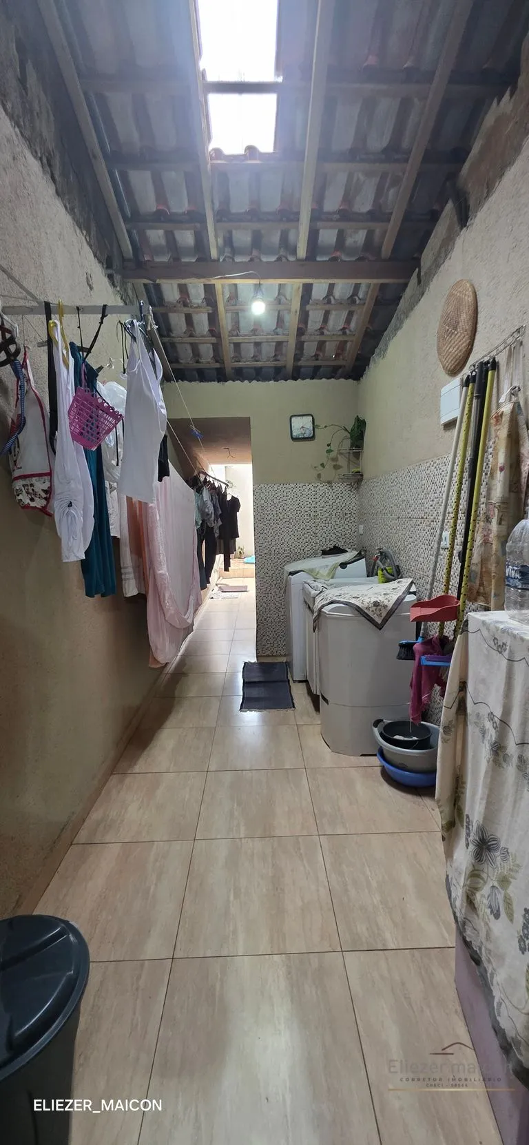 Imagem Casa à Venda com 4 quartos no bairro conjunto habitacional em Poços de Caldas
